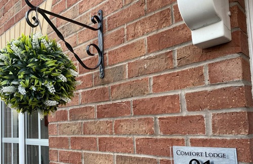 Solihull House | Comfort Lodge - Home Near BHX/NEC/HS2/ResortWorld