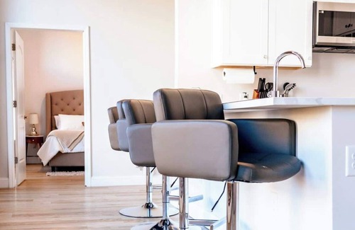 Downtown Condo | Comfort meets luxury in this city condo!