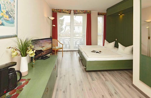 Seebad Bansin Resort | Comfort One-Bedroom Apartment - Aparthotel Troppenhaus Bansin