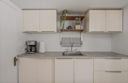 Maizerets Apartment | Comfort & Practicality, 1 CH, Limoilou, Enfant-Jésus