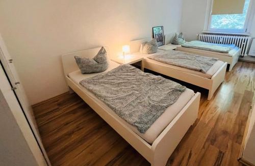 Altena Apartment | Comfort & Relax mit Sky & PlayStation - Haus Burgstadt