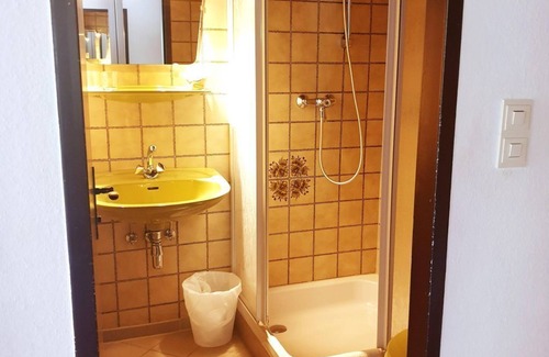 Goeriach Bed & Breakfast | Comfort Room Apple Blossom - Gasthof Lacknerhof