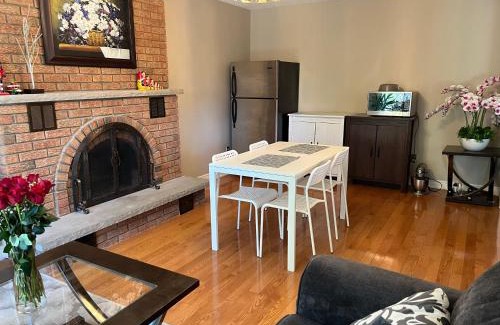 Rathwood House | Comfort Rooms near Toronto Airport