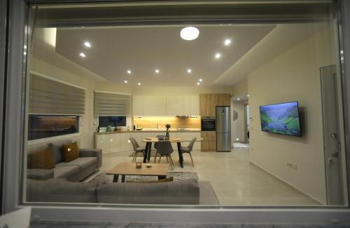Kastoria Villa | Comfort Stay Villas