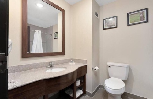 Abilene Hotel | Comfort Suites Abilene Central