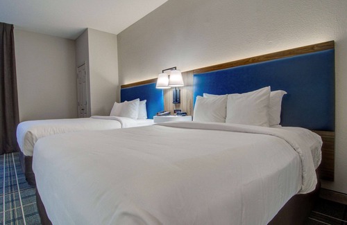 Kiln Creek Hotel | Comfort Suites Airport