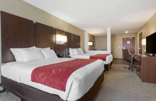 Worthington Hotel | Comfort Suites and Conference Center