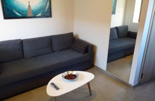 Larissa Bed & Breakfast | Comfort Suites and Rooms