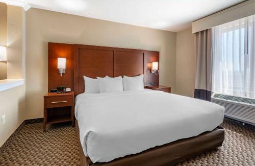 Broomfield Hotel | Comfort Suites Broomfield-Boulder-Interlocken