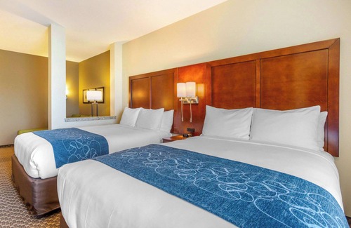 Burlington Hotel | Comfort Suites Burlington near I-5