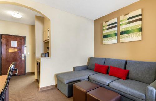 Houston Hotel | Comfort Suites Bush Intercontinental Airport