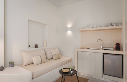 Kithnos Apartment | Comfort Suites by Kythea Suties Kythnos