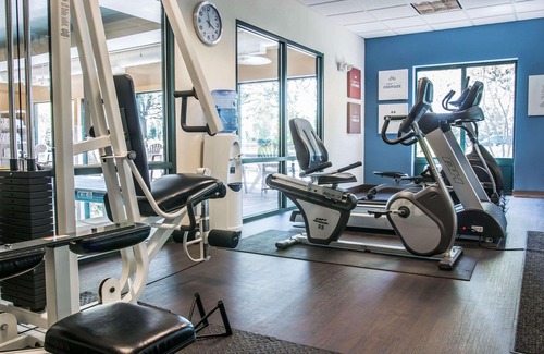 Canton Hotel | Comfort Suites Canton