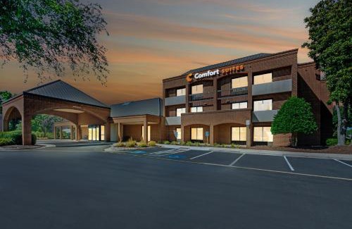 Greenbrier East Hotel | Comfort Suites Chesapeake - Norfolk