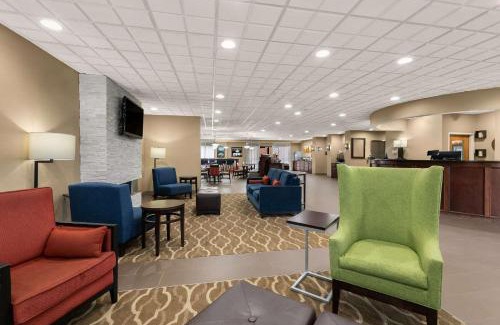 Commerce Hotel | Comfort Suites Commerce