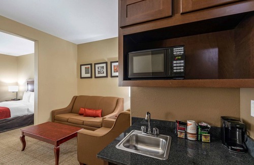 Ennis Hotel | Comfort Suites Ennis