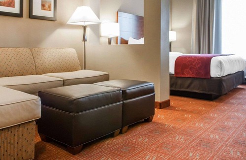 Farmington Hotel | Comfort Suites Farmington