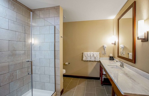 Fishkill Hotel | Comfort Suites Fishkill near Interstate 84