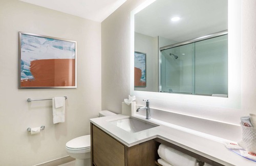 Fort Myers Hotel | Comfort Suites Fort Myers East I-75
