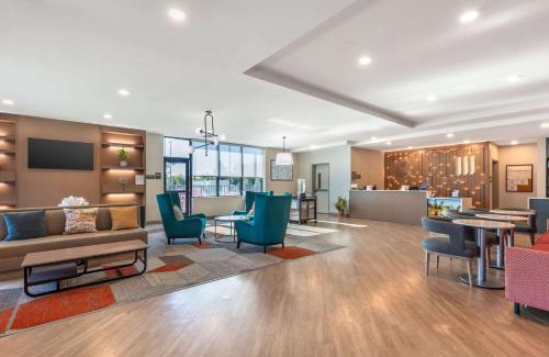 Fort Myers Hotel | Comfort Suites Fort Myers East I-75