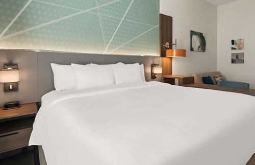 Granbury Hotel | Comfort Suites Granbury