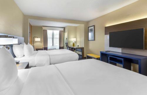 Winston - Salem Hotel | Comfort Suites Hanes Mall