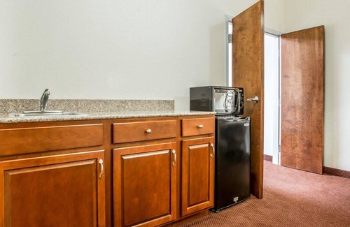 Jefferson City Hotel | Comfort Suites Jefferson City