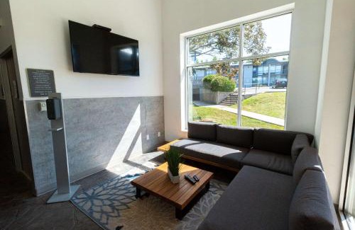 Kingston Hotel | Comfort Suites Kingston Central