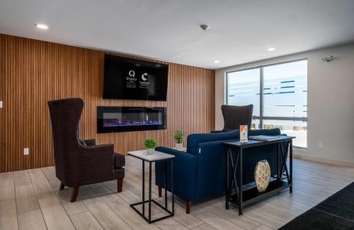 Kingston Hotel | Comfort Suites Kingston Central