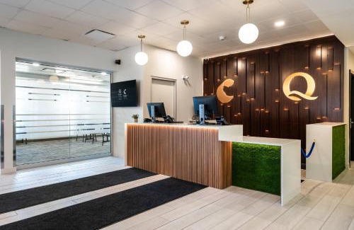 Kingston Hotel | Comfort Suites Kingston Central