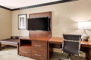 Liberal Hotel | Comfort Suites Liberal North