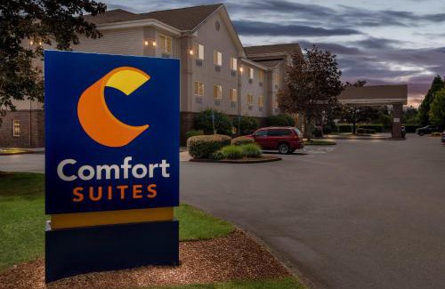 Albany Hotel | Comfort Suites Linn County Fairground and Expo