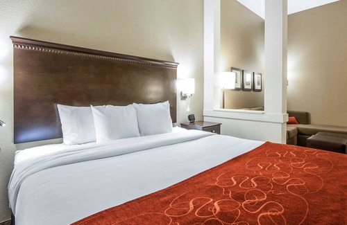 Marietta Hotel | Comfort Suites Marietta - Parkersburg