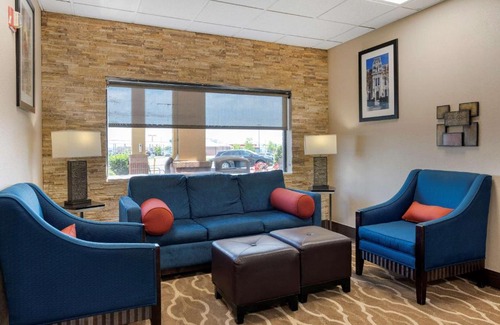 Miamisburg Hotel | Comfort Suites Miamisburg - Dayton South