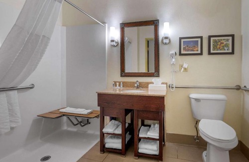 Miamisburg Hotel | Comfort Suites Miamisburg - Dayton South