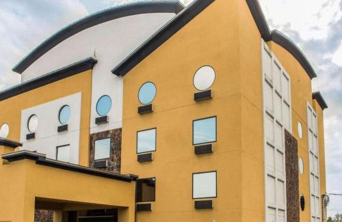 Monroeville Hotel | Comfort Suites Monroeville - Pittsburgh East