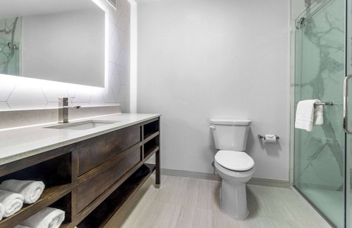 Mount Vernon Hotel | Comfort Suites Mount Vernon
