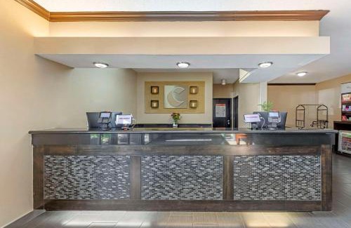 Vancouver Hotel | Comfort Suites Near Vancouver Mall
