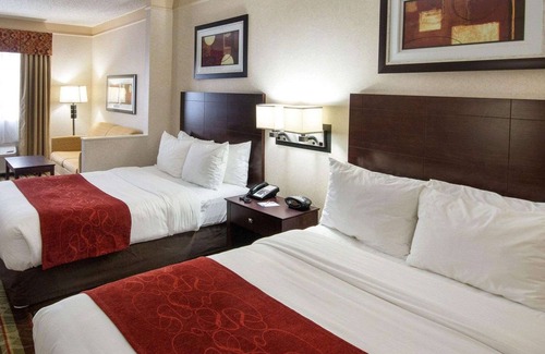 Mineralwells Hotel | Comfort Suites Parkersburg South