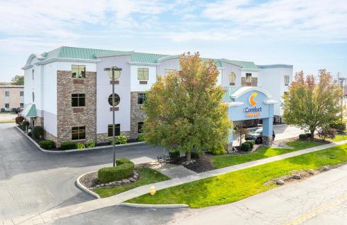 Perrysburg Hotel | Comfort Suites Perrysburg - Toledo South