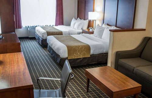 Far Southwest Hotel | Comfort Suites Portland Southwest