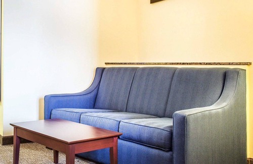 Rock Hill Hotel | Comfort Suites Rock Hill Manchester Meadows Area