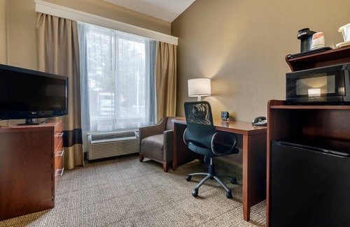 Tamarac Hotel | Comfort Suites Sawgrass
