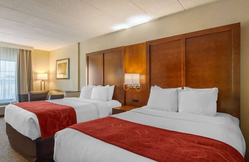 Colonial Heights Hotel | Comfort Suites South Park