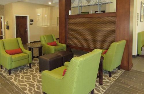 Summerville Hotel | Comfort Suites Summerville North