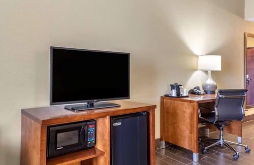 Batesville Hotel | Comfort Suites