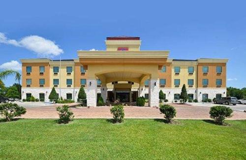 Bay City Hotel | Comfort Suites