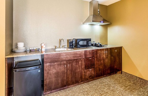 Channelview Hotel | Comfort Suites