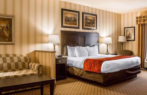 Edinboro Hotel | Comfort Suites