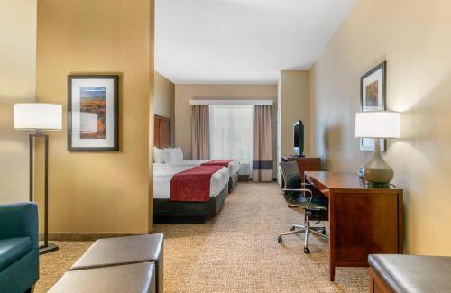 Forrest City Hotel | Comfort Suites